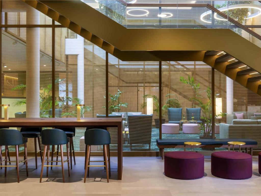 Mövenpick Hotel Stuttgart Messe & Congress - Resim 7