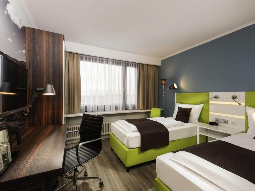 Offenburg City Hotel by Belvilla photo