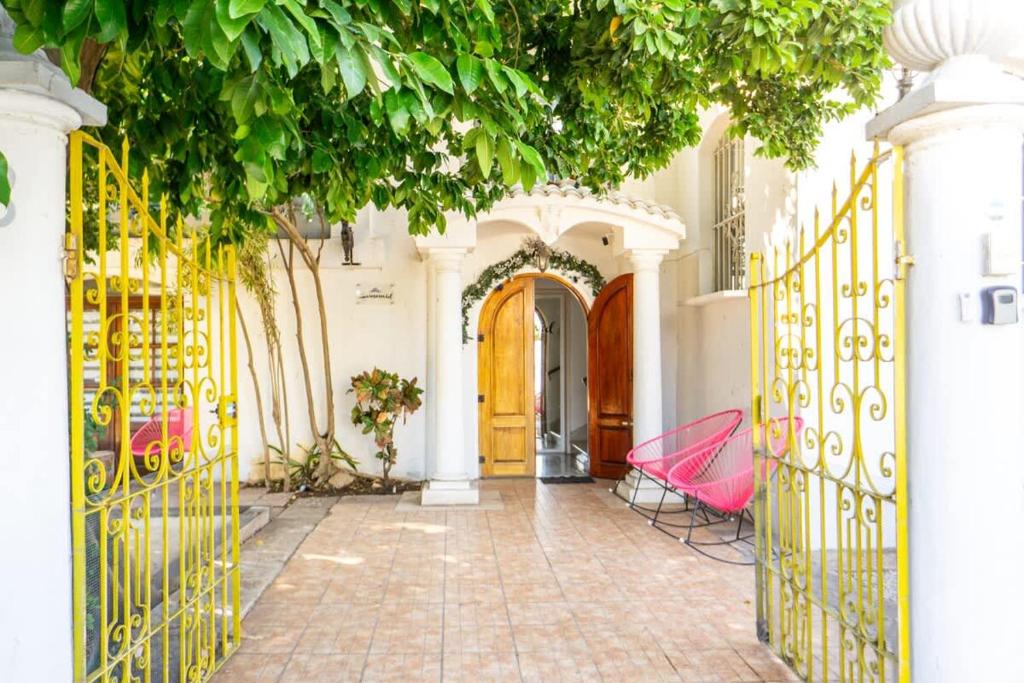 Φωτογραφία από το άλμπουμ του Oasis luminoso con piscina a un paso del centro σε Petkanché