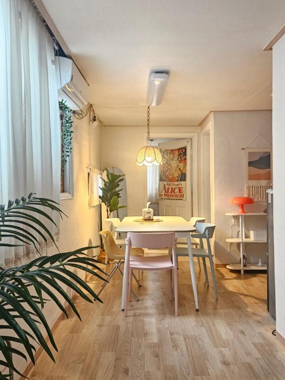 Fotografie z fotogalerie ubytování cozyslowstay v destinaci Samgong-ni