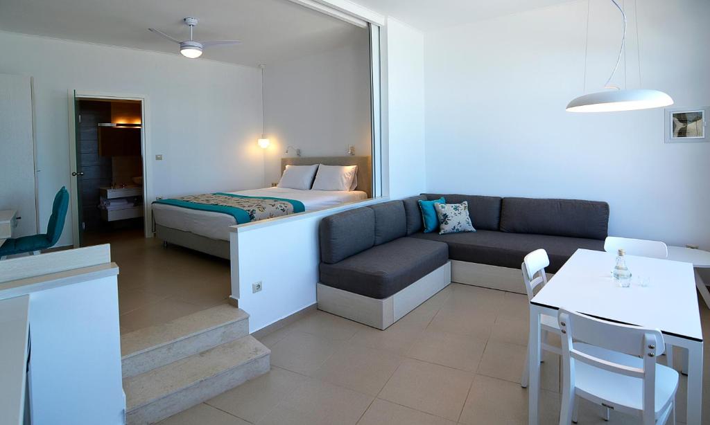 Posezení v ubytování Simon Studios and Apartments