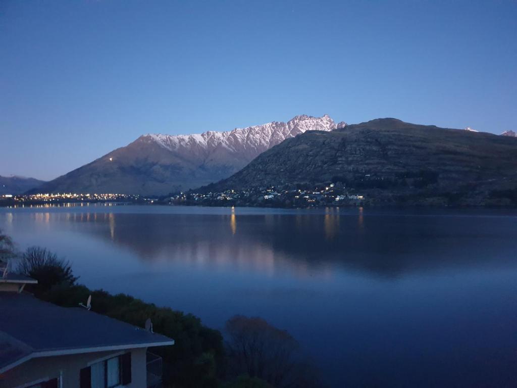 Lake Oasis - Resim 14