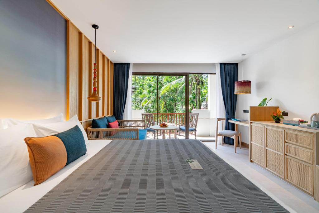 Apsara Beachfront Resort & Villa - 19