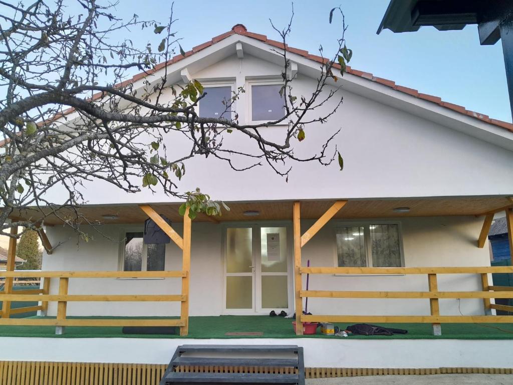 Budova, kde se prázdninový dům nachází