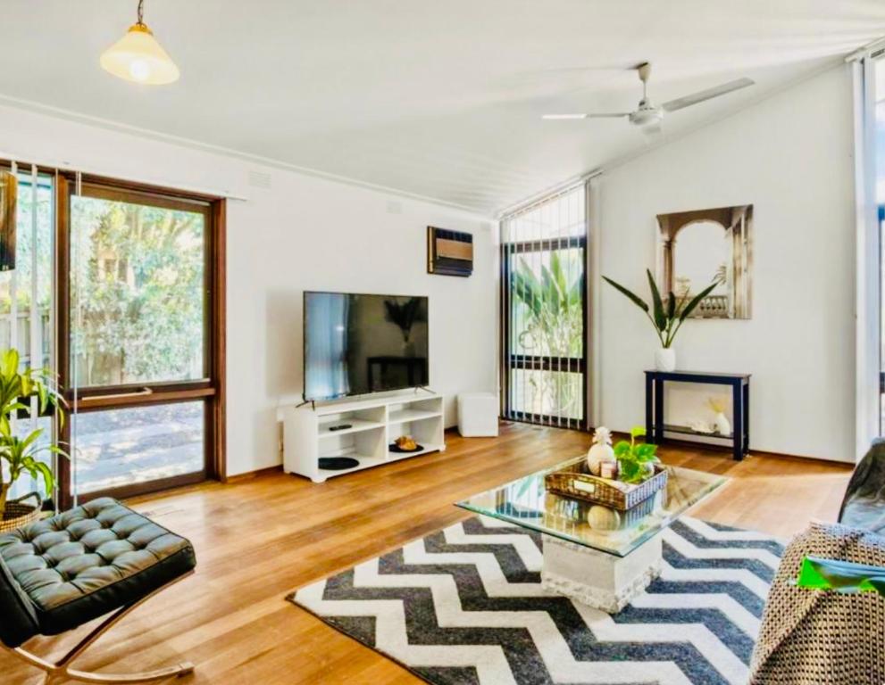 Tsapas Homes 1