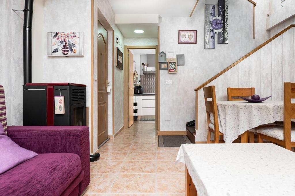 Χώρος καθιστικού στο Chalet adosado Anayet