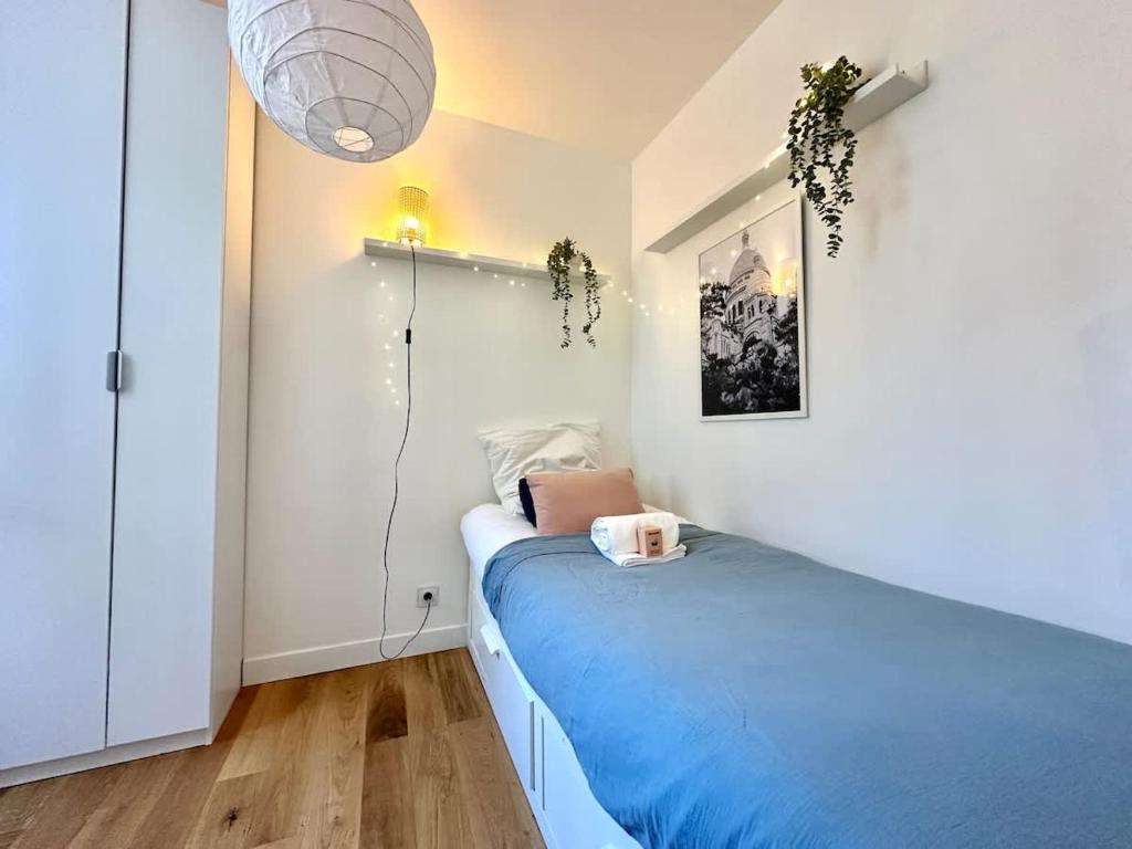 New 458 Suite Chaplin - Cosy Apartment Paris Center