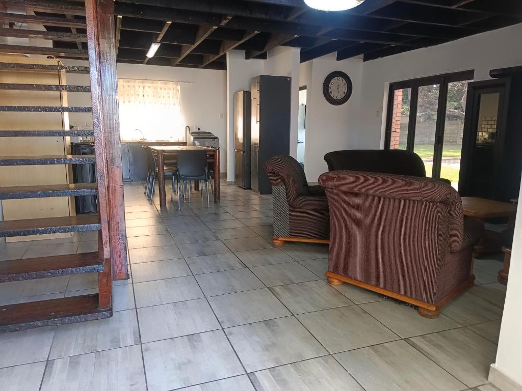 Χώρος καθιστικού στο Bream Hill Meerensee