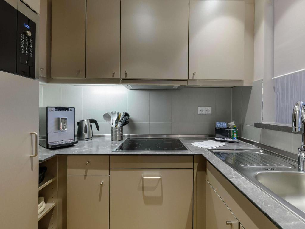 Aparthotel Adagio Frankfurt City Messe - Resim 16