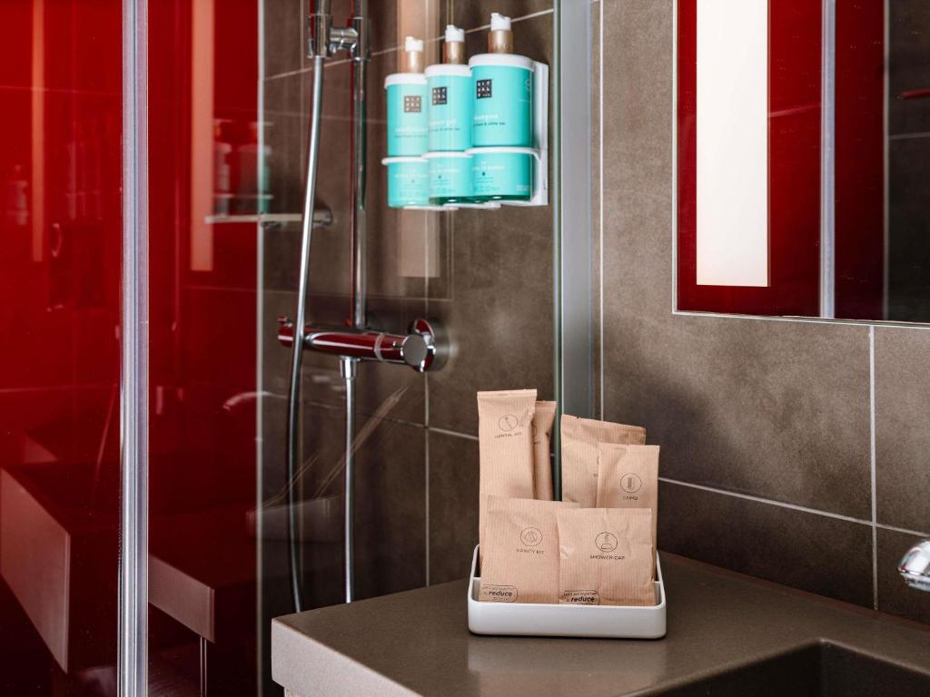 Novotel London Canary Wharf - Resim 40