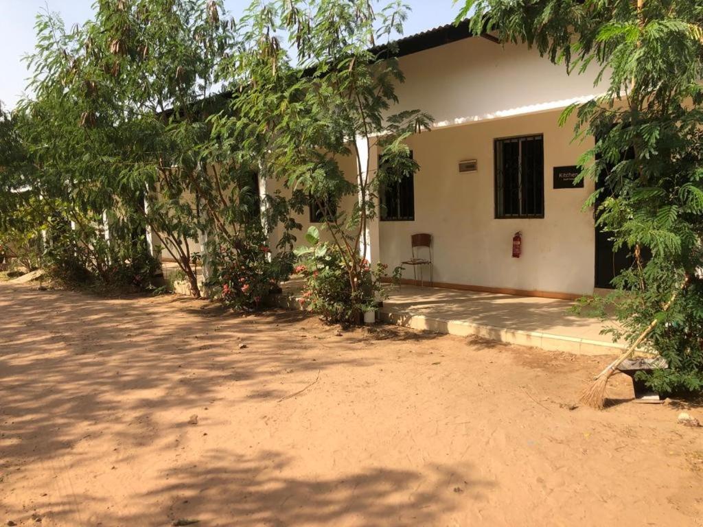 Morgan Kunda Birding Lodge