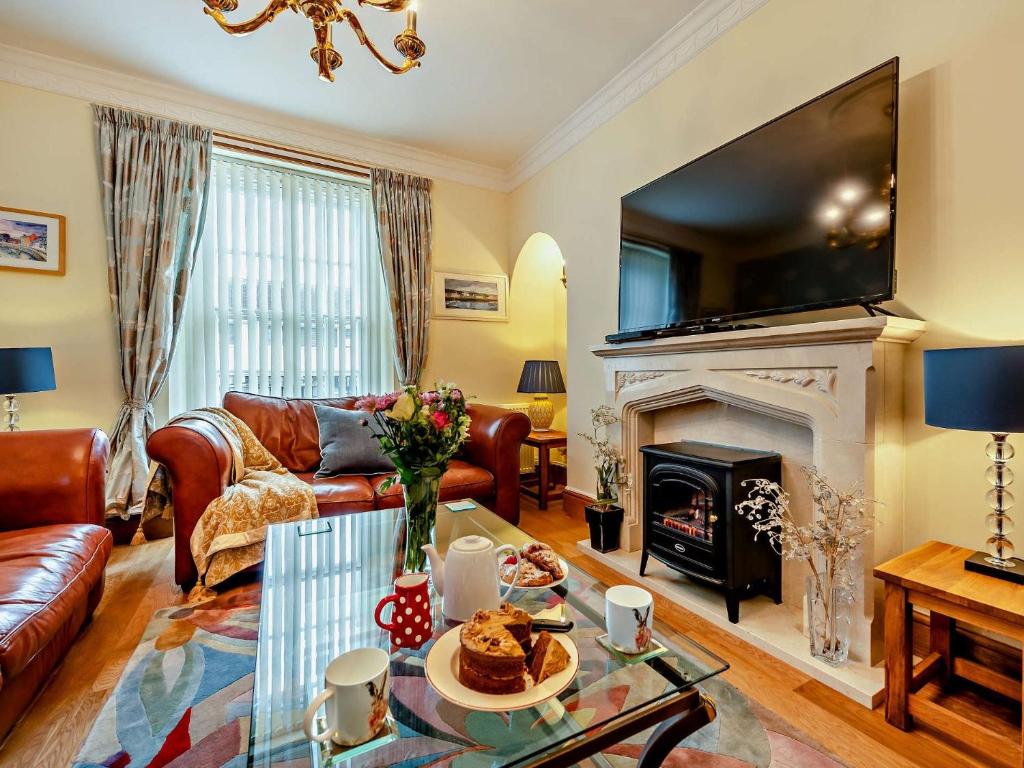 Ruang duduk di 3 bed in Aberaeron 86578