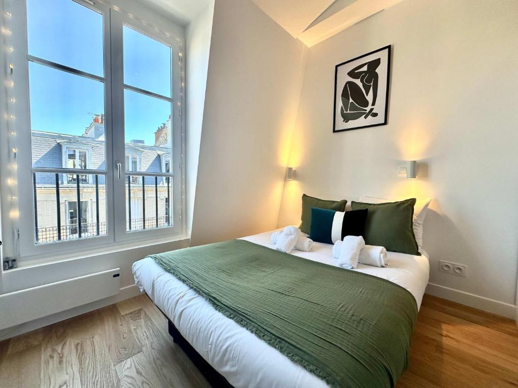 New 463 Suite Macnee - Cosy Apartment Paris Center