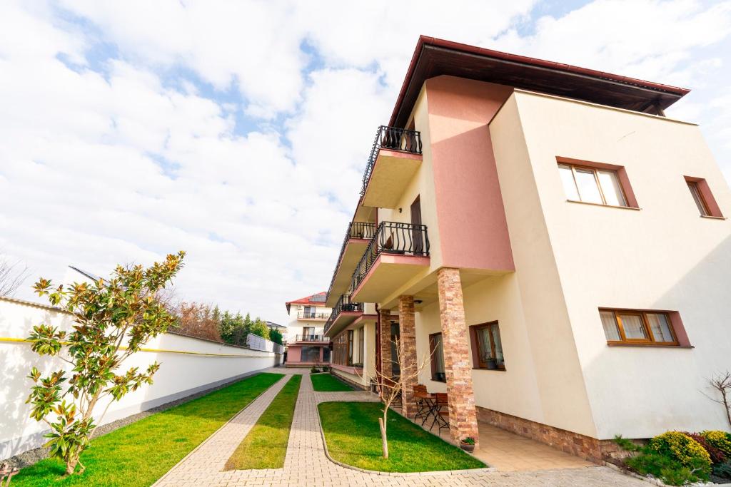 Hoone, kus külalistemaja asub