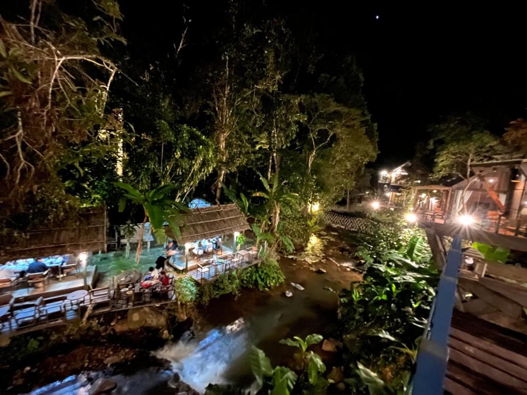 Voraman Hut - Resim 6