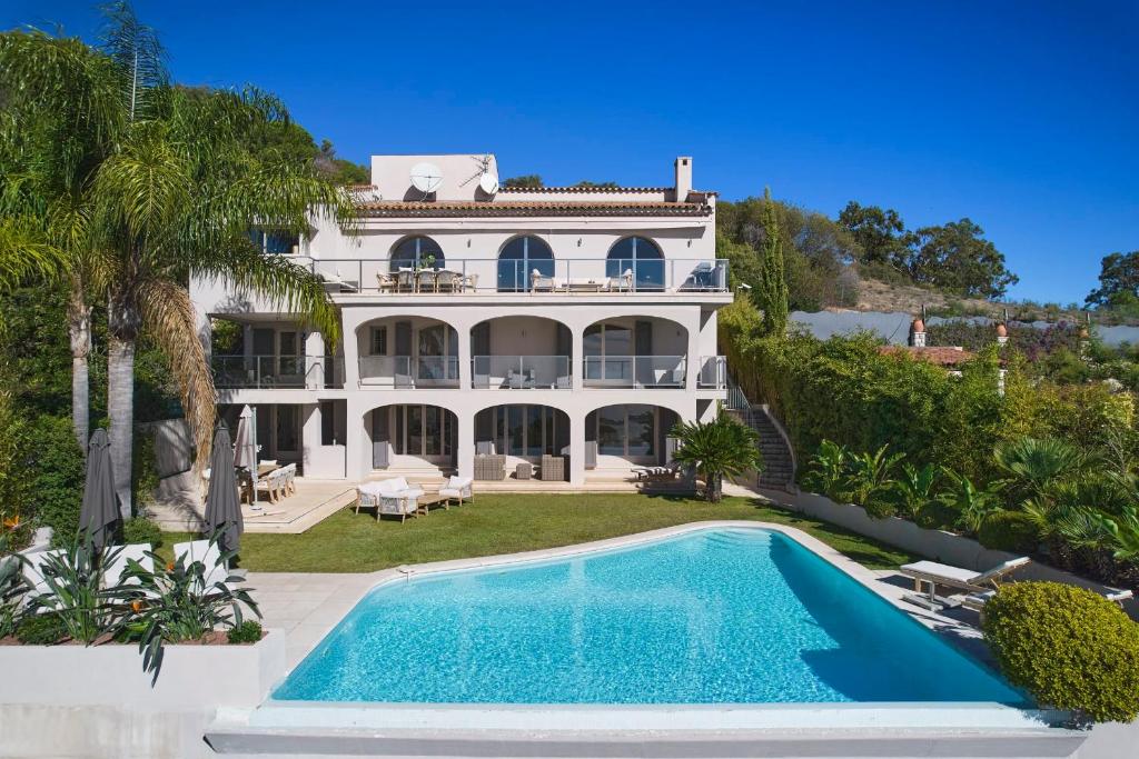 REF 2138 - Cannes - Villa sea view