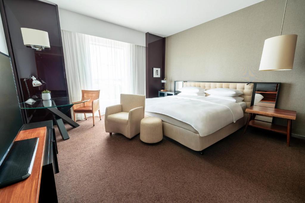 Grand Hyatt Berlin photo