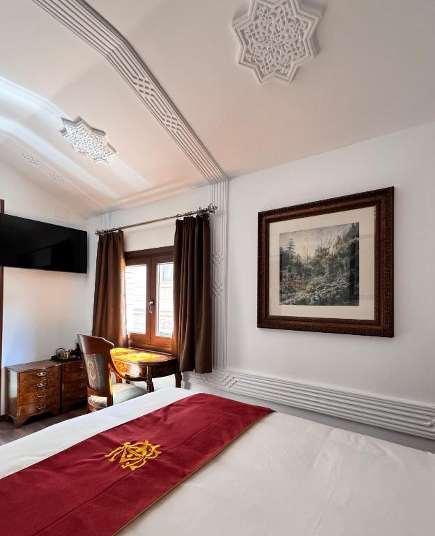 Hotel Boutique Casón De Los López - Camera Deluxe (2 Adulti + 1 Bambino)