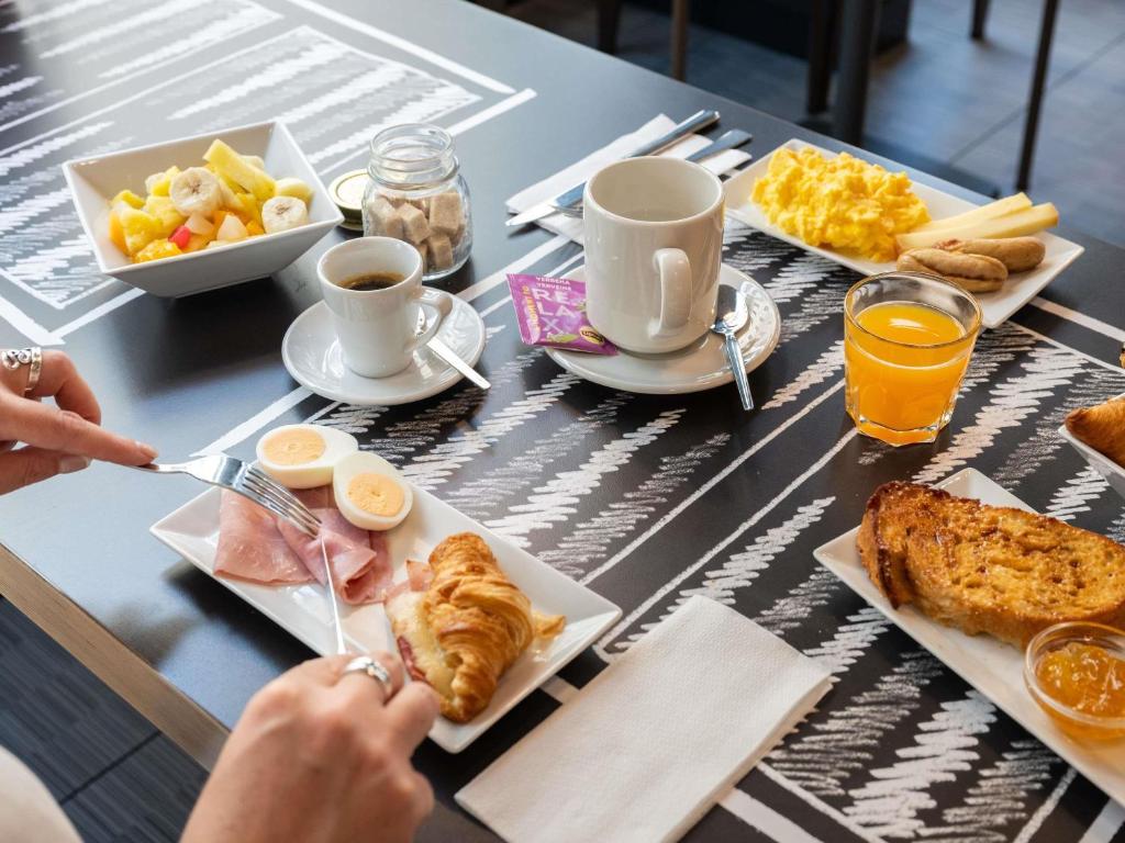 ibis Geneve Centre Lac - Resim 29