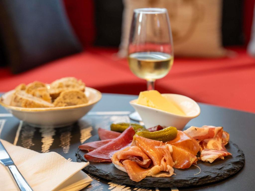 ibis Geneve Centre Lac - Resim 39