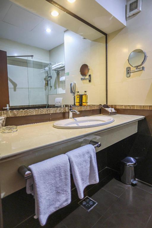 Grand Hotel Napoca - Resim 44