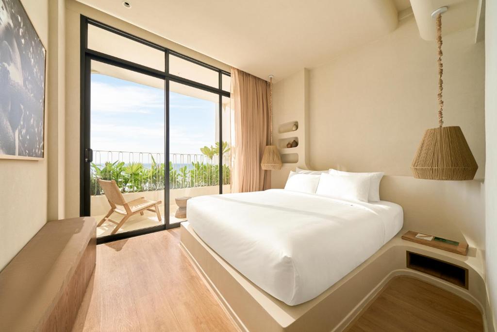 Phòng Deluxe Giường Đôi Với Ban Công và Tầm Nhìn Ra Biển