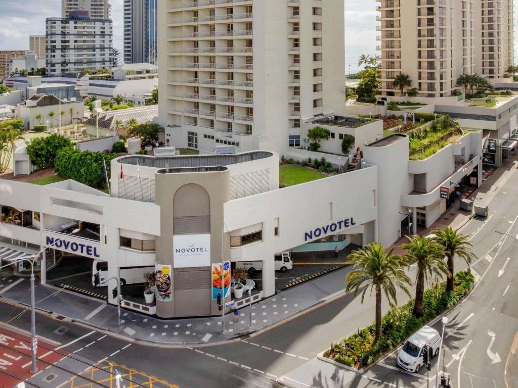 Novotel Surfers Paradise - Resim 9