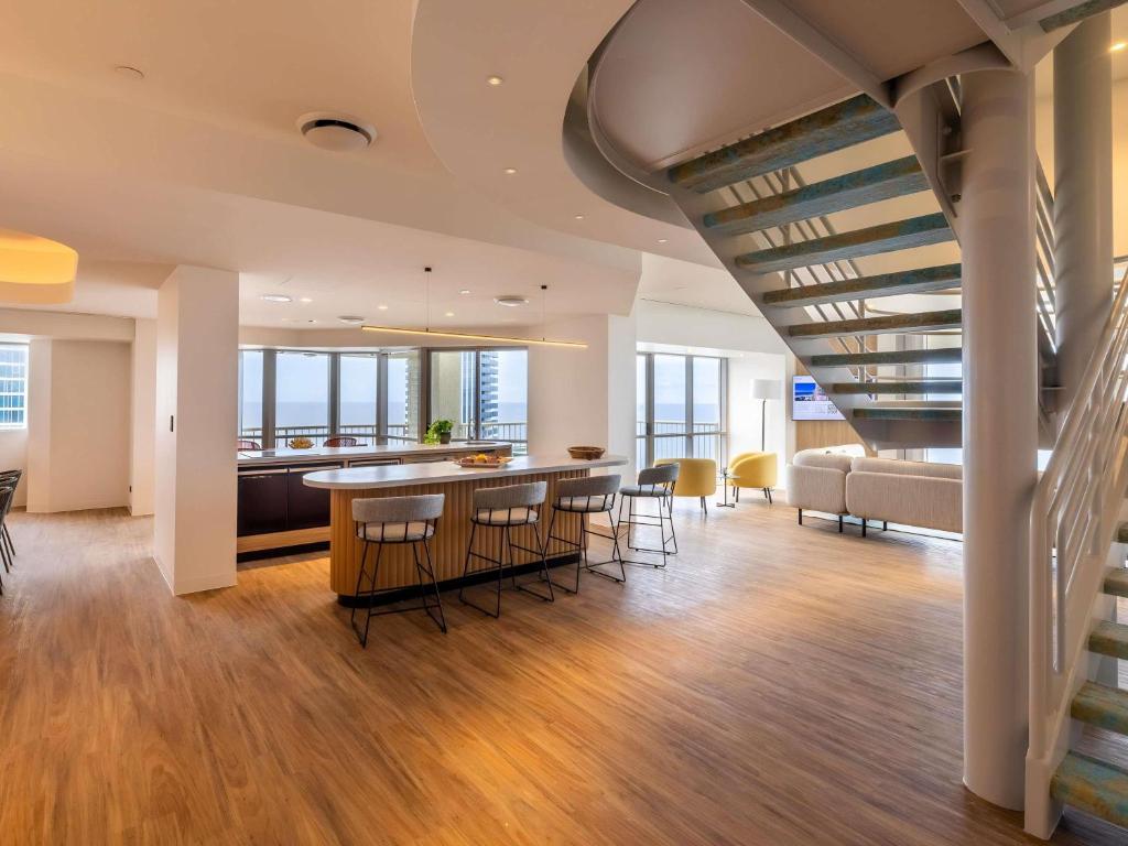 Novotel Surfers Paradise - Resim 43