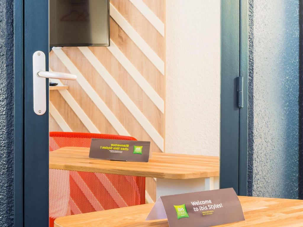 ibis Styles Rouen Val De Reuil - Petite Chambre