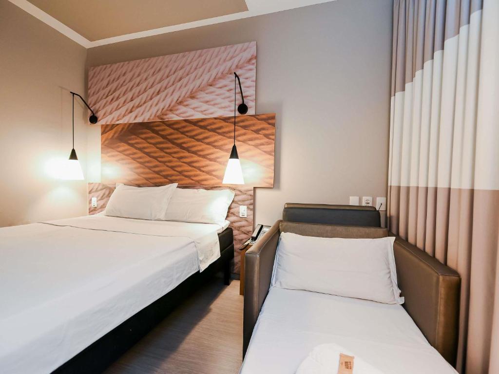 ibis Jacarei - Standard Room With Double Bed And Sofa