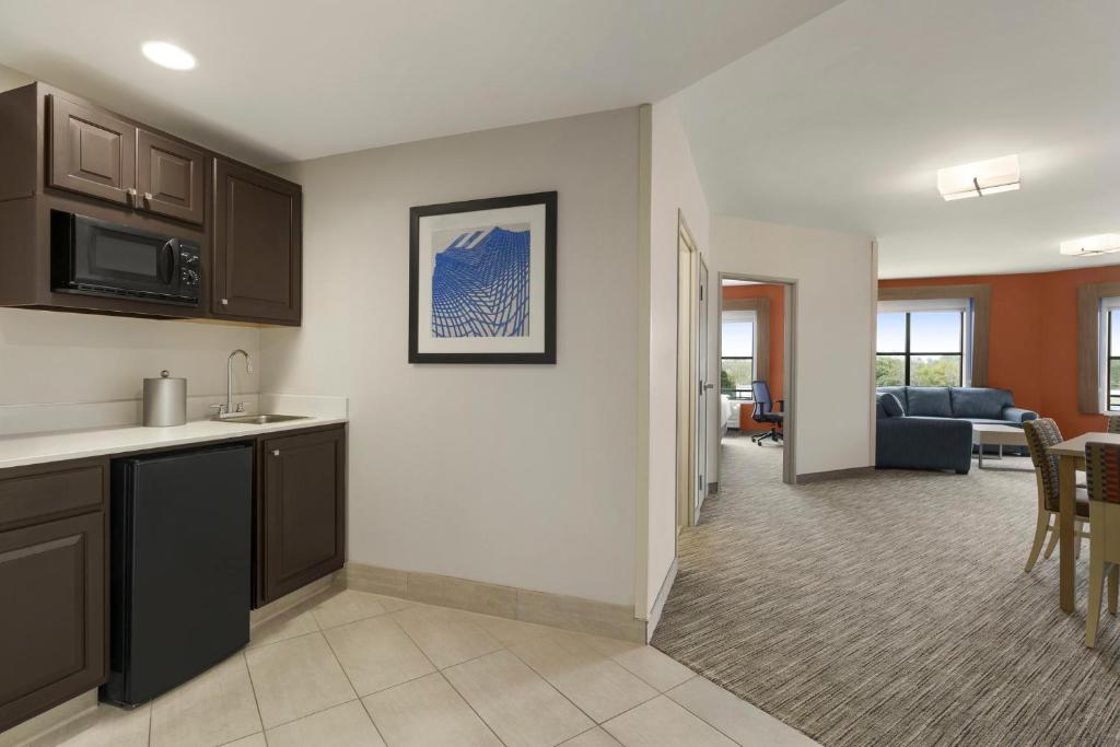 Holiday Inn Express Hotel & Suites Mount Pleasant - Charleston, an IHG Hotel - 