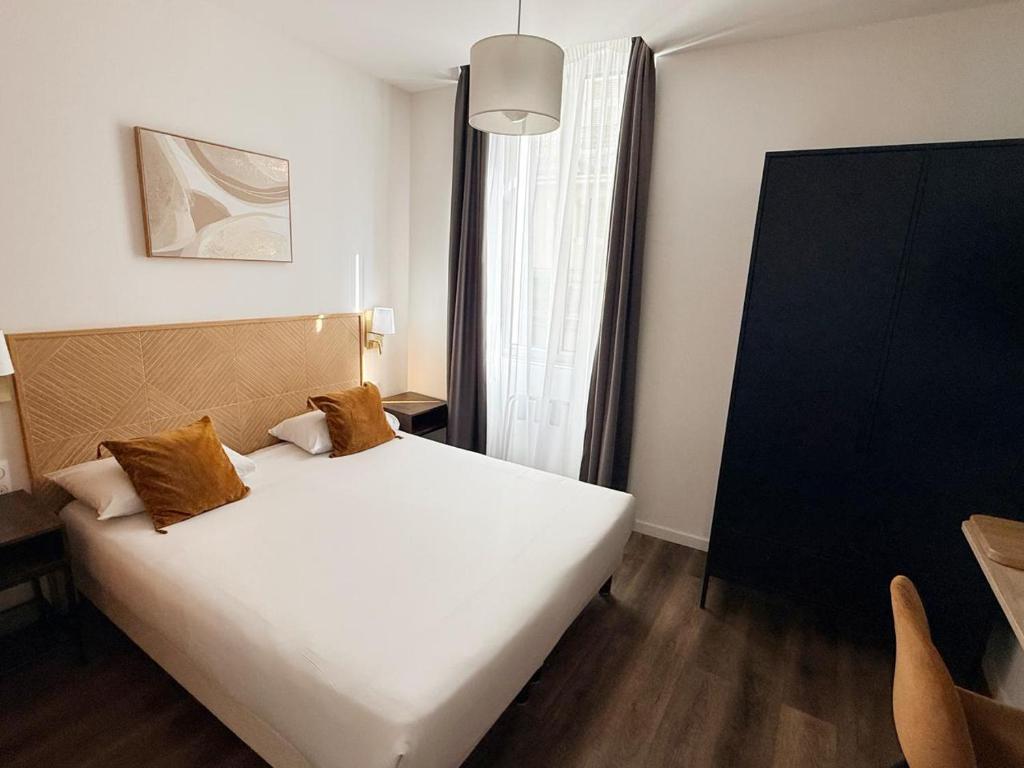 Hôtel P.L.M. - Resim 5