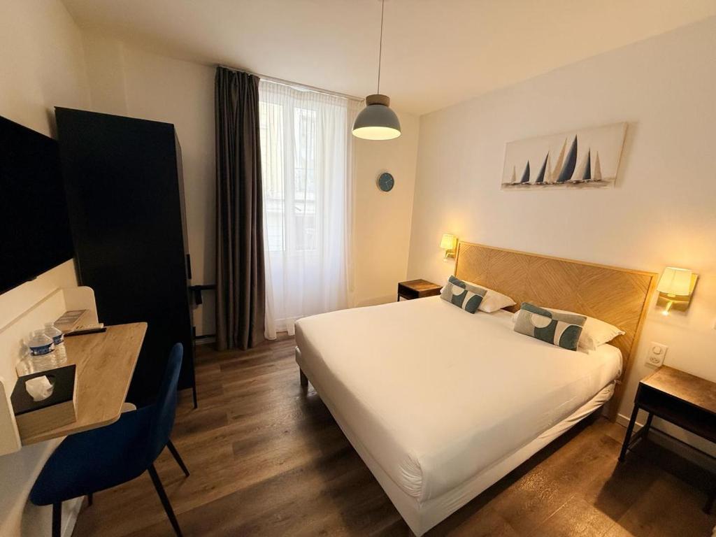 Hôtel P.L.M. - Resim 6