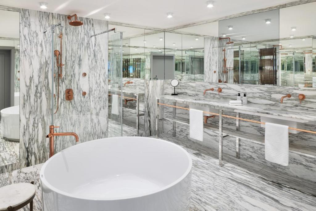 H15 Palace, a Luxury Collection Hotel, Krakow - Resim 9