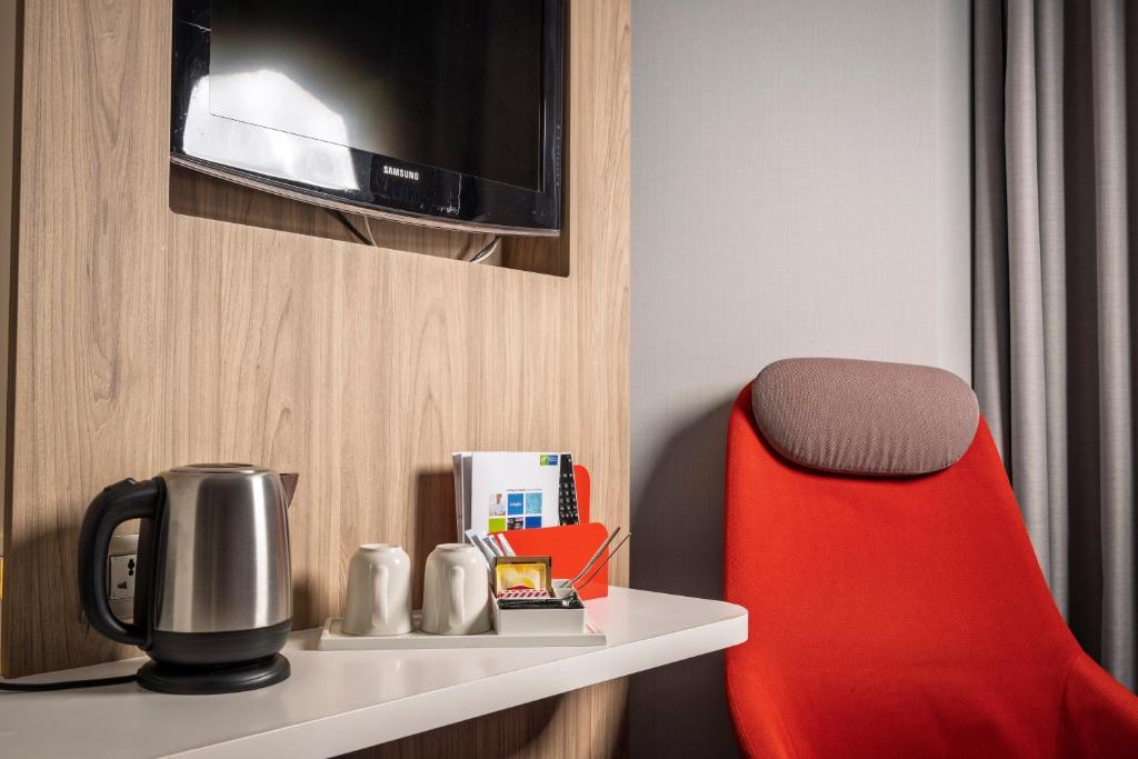 Holiday Inn Express Geneva Airport by IHG - Resim 17