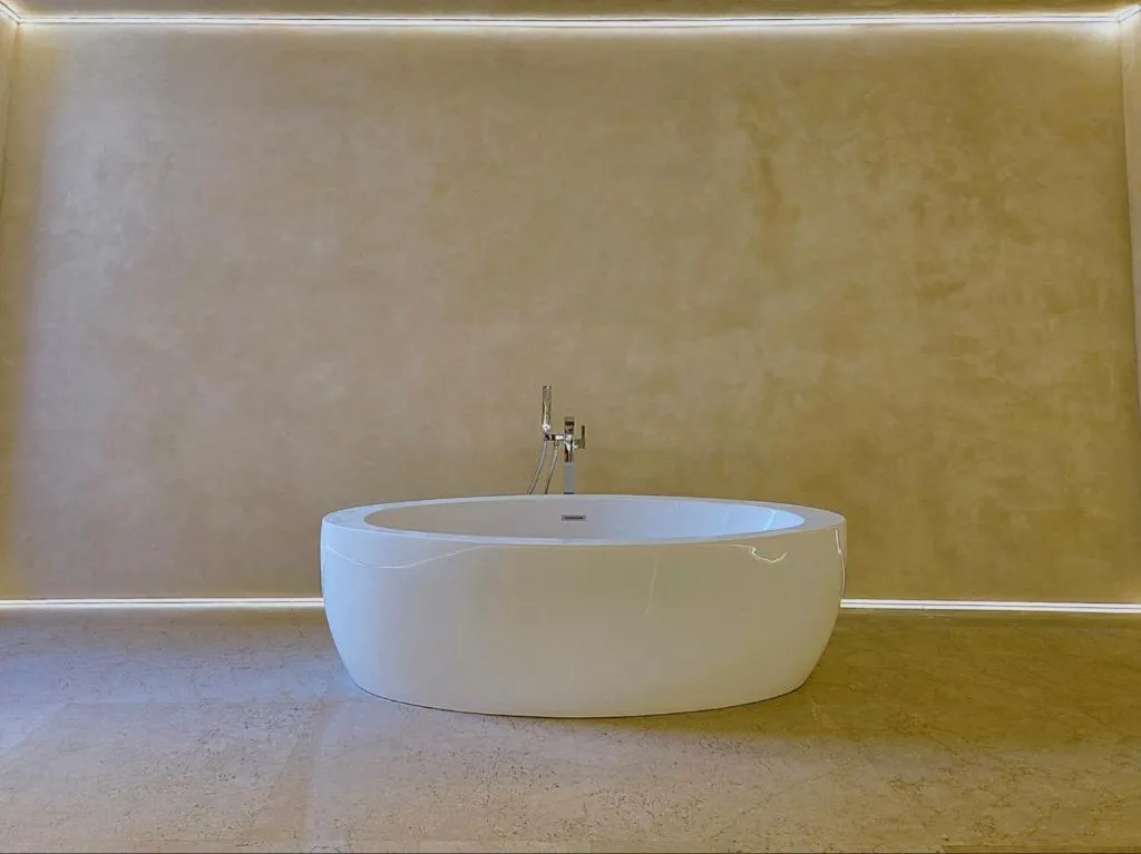 DUNE at Spanish Steps Luxury Apartment-Suite