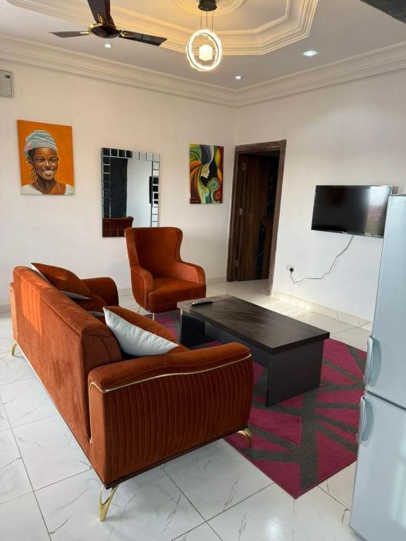 Gayern Apartments- Jabang