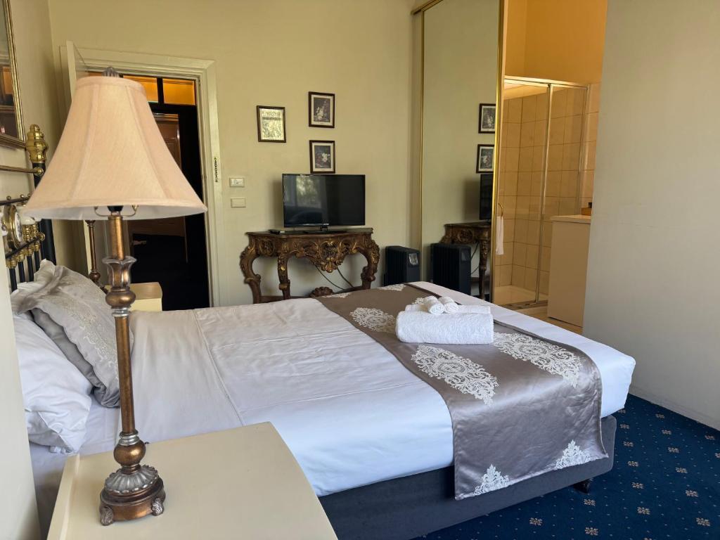 Toorak Manor Hotel Free Parking - Camera Deluxe Queen