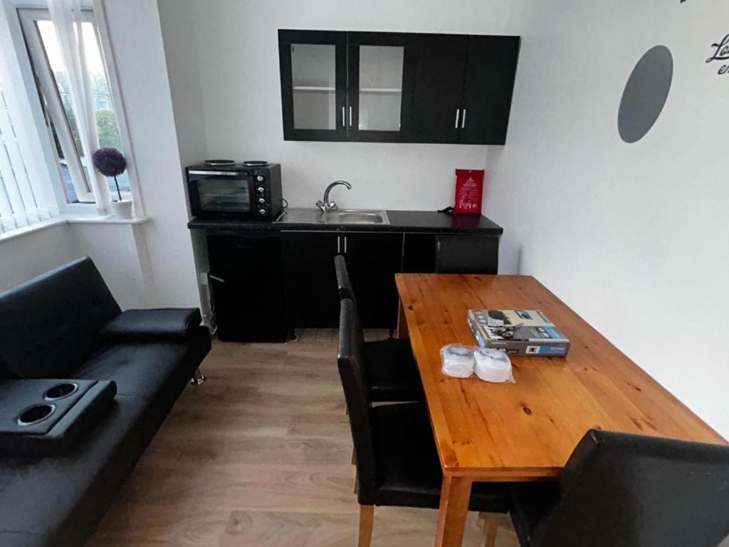 Pinnacle Hotel and Suites Formerly Jean Martyn Hotel Blackpool - Resim 9