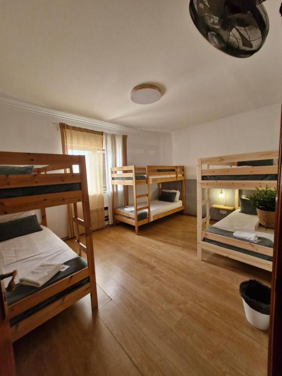 Old Village Hostel - 16