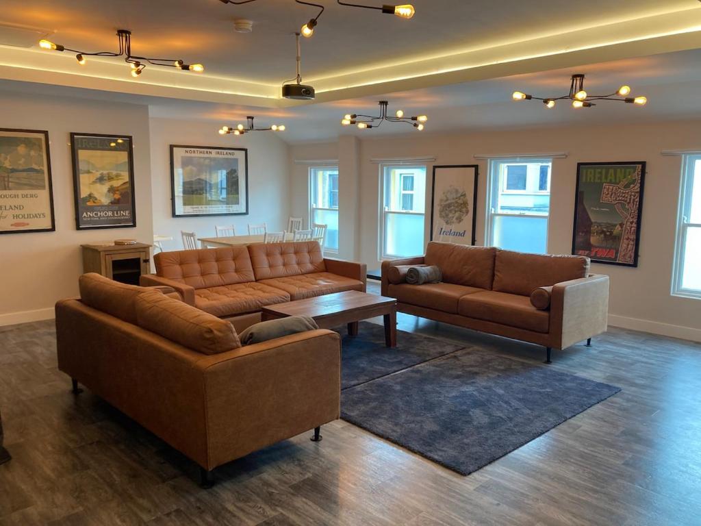 Posezení v ubytování Luxury flat in the centre of Donaghadee