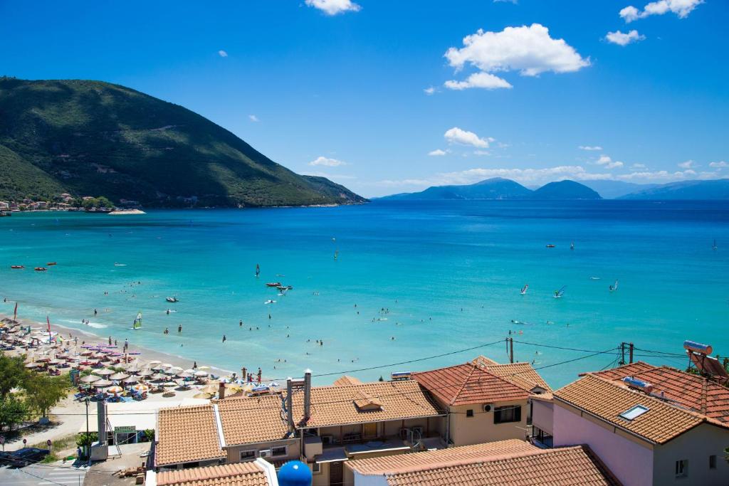 Gallery image of Wild Seagull in Vasiliki