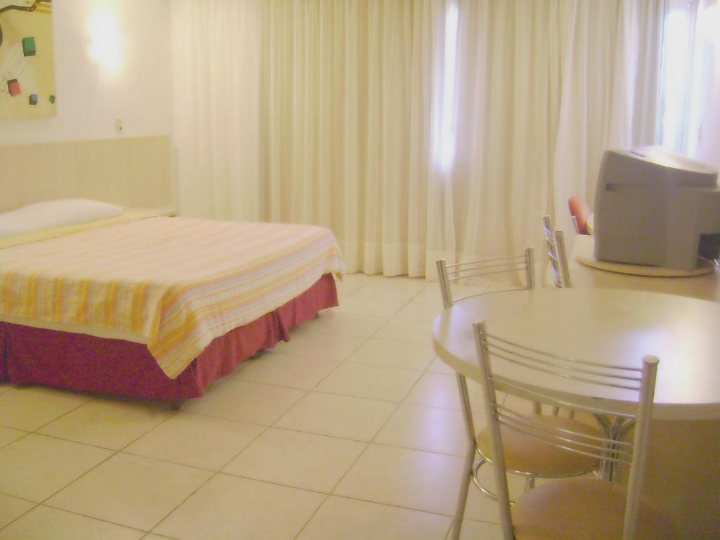  Bay Park Hotel Resort