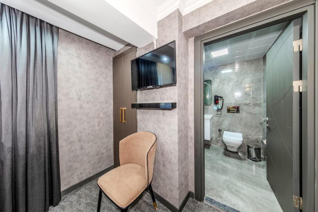 Golden Bazaar Hotel - Single Room