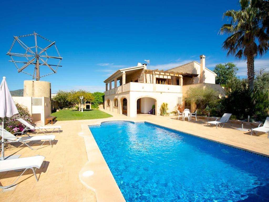 Holiday Home Es Moli Nou, Son Servera, Spain - Booking.com