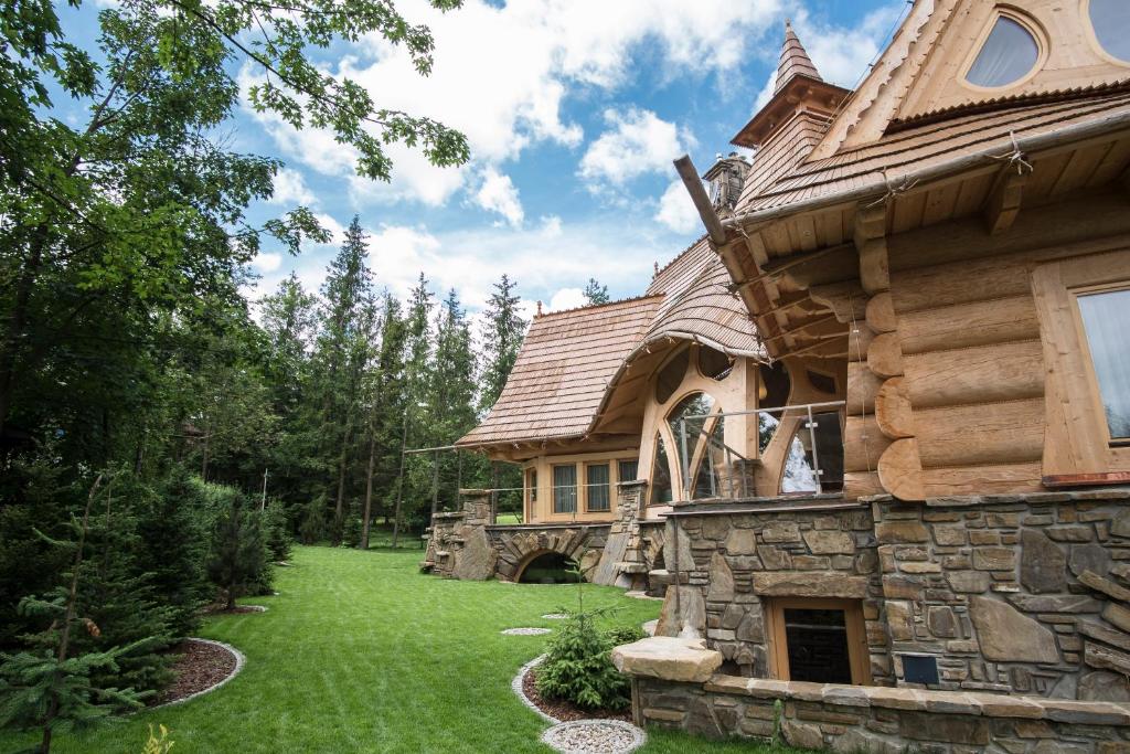 Vonkajšia záhrada v ubytovaní Villa Belweder