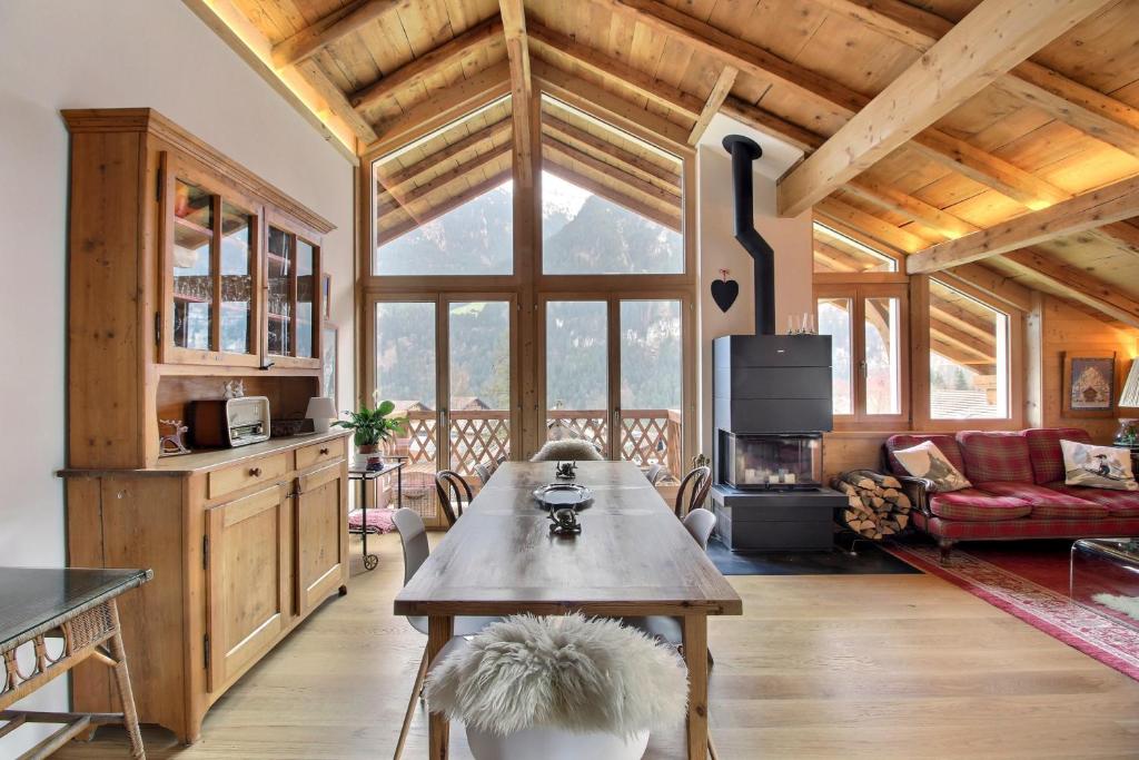 Chalet Eden, le Penthouse Familial, Champéry (precios actualizados 2025)