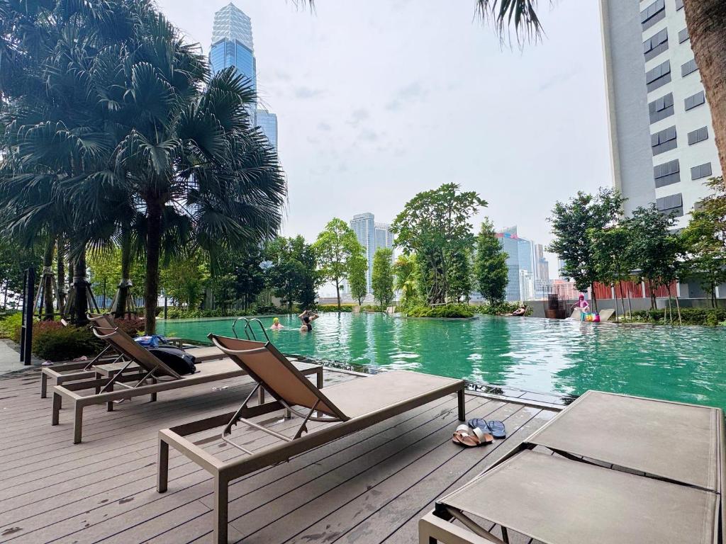 KLCC Agile 雅居乐民宿-吉隆坡I 双子塔I Walking distance to MRT & TRX & Bukit Bintang I  中英马客服Chinese English Malay, Kuala Lumpur (updated prices 2026)