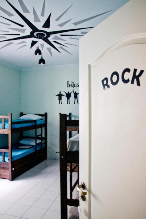  Knock Knock Hostel