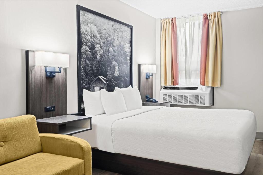Super 8 by Wyndham Thunder Bay - Suite De Estudio Con Cama King - Planta Baja - No Fumadores